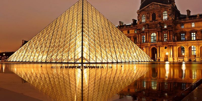 Louvre Museum